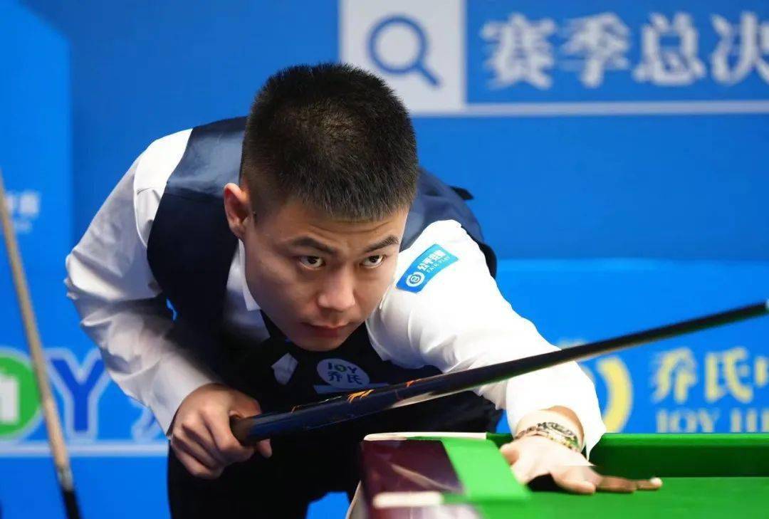 员往往备受 员往往备受